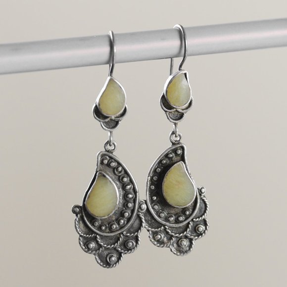 Vintage Sterling Silver Earrings Green Gemstones - Picture 6 of 6